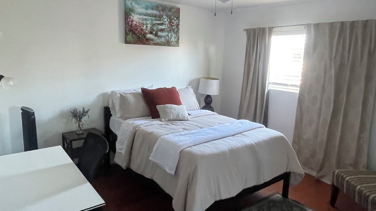 Photo of Bedroom in North Redondo