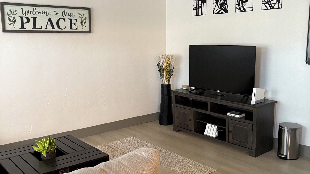 Photo of Livingroom in Nut Tree