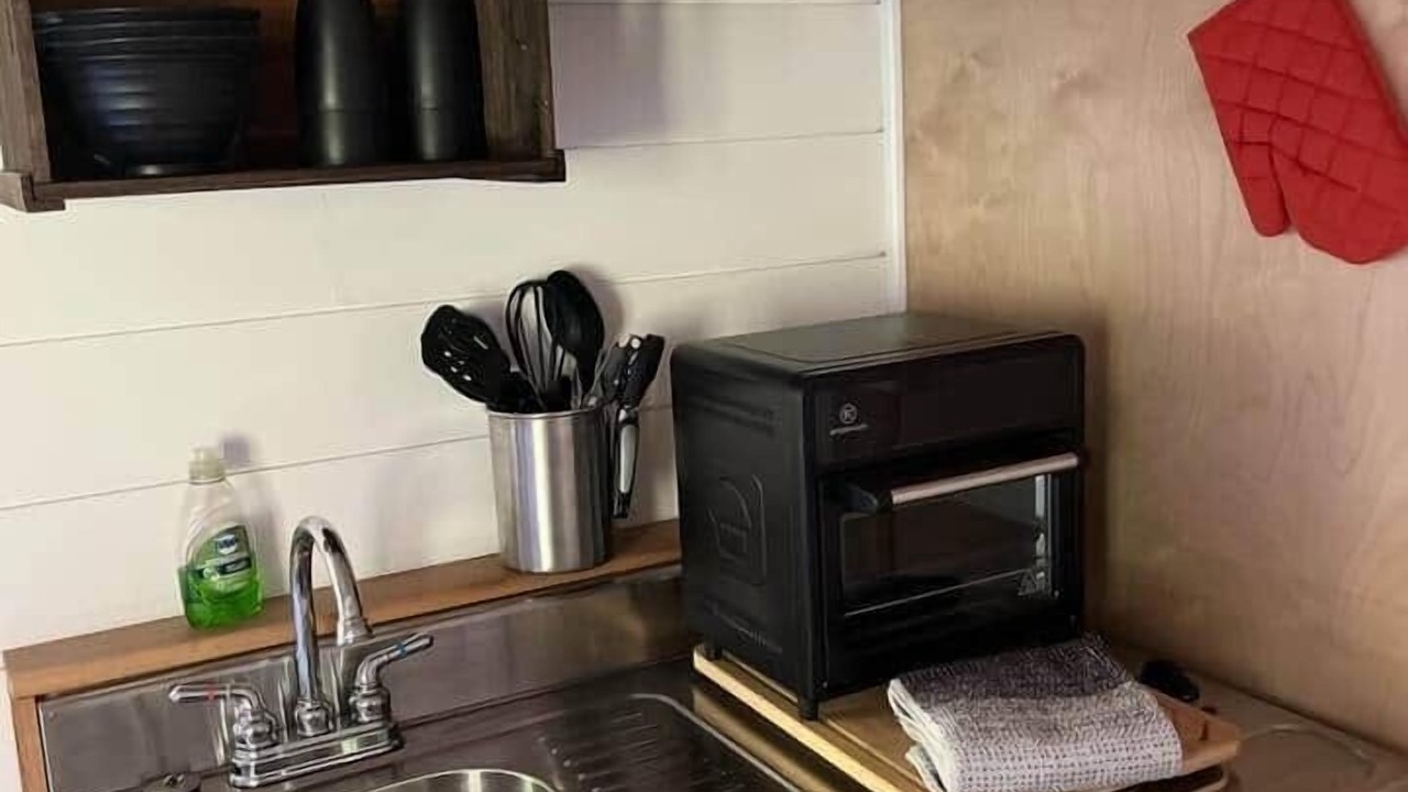 Photo of Kitchen in Groveland