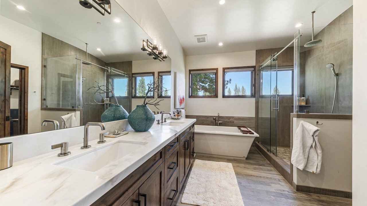 Photo of Bathroom in Ponderosa Palisades