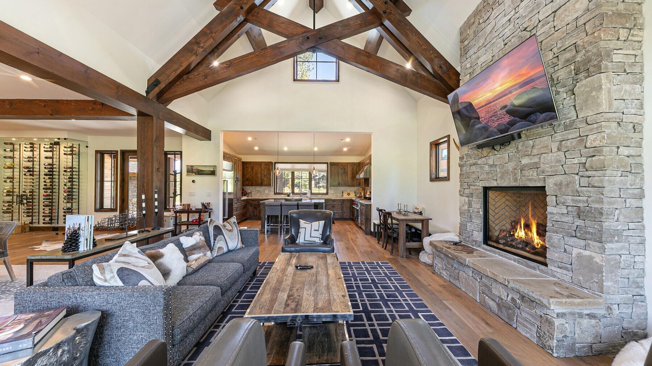 Photo of Livingroom in Ponderosa Palisades