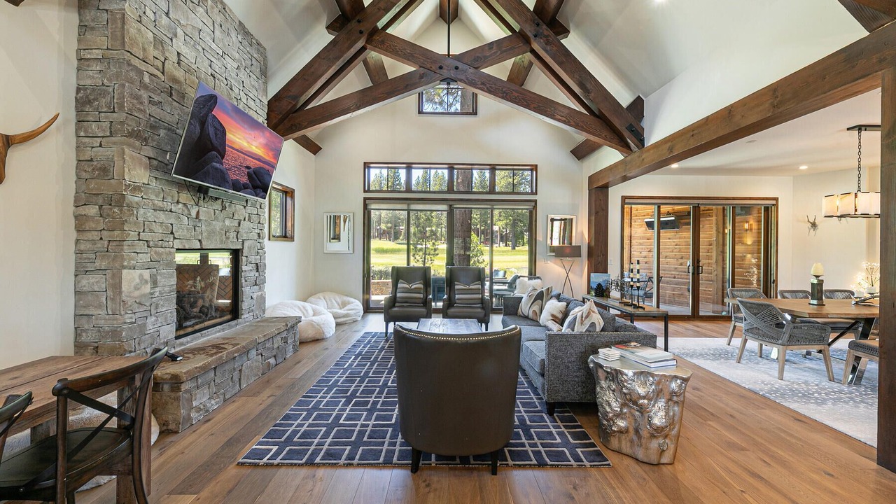 Photo of Livingroom in Ponderosa Palisades