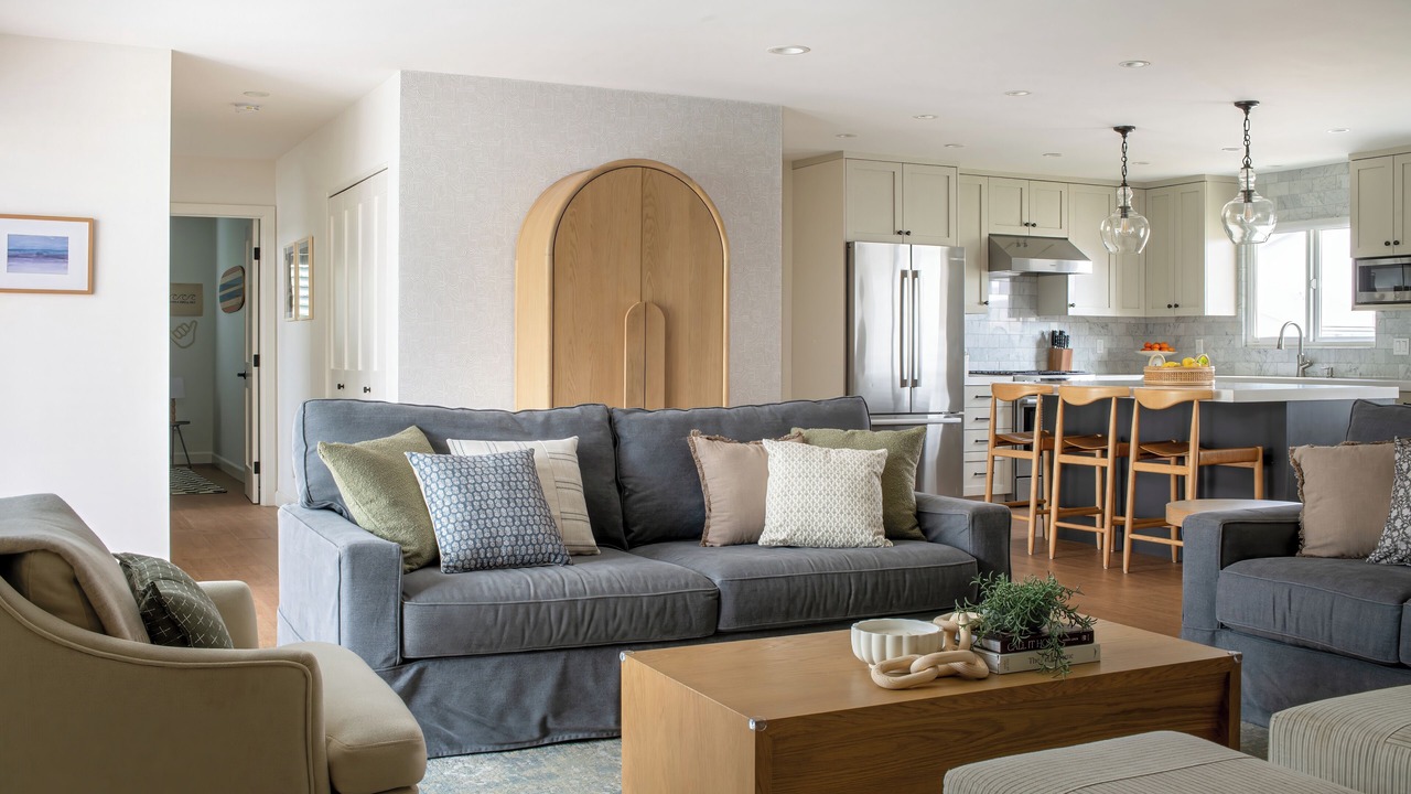 Photo of Livingroom in University City