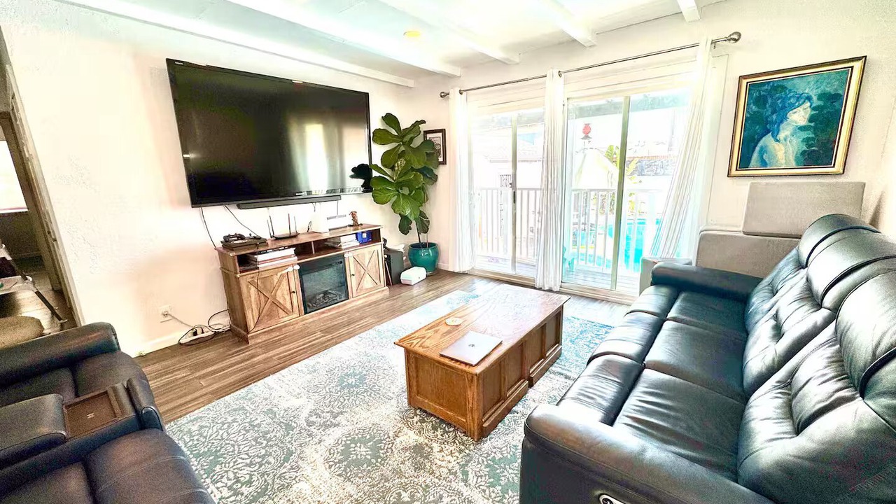 Photo of Livingroom in Gardena
