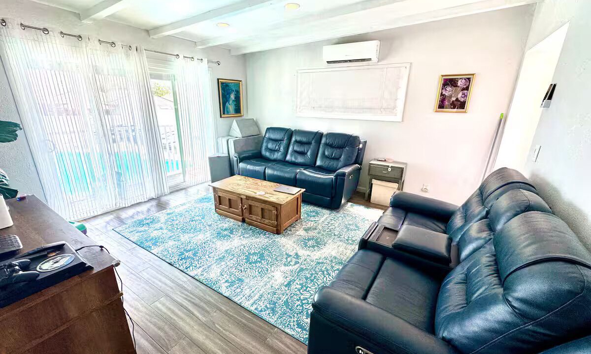 Photo of Livingroom in Gardena