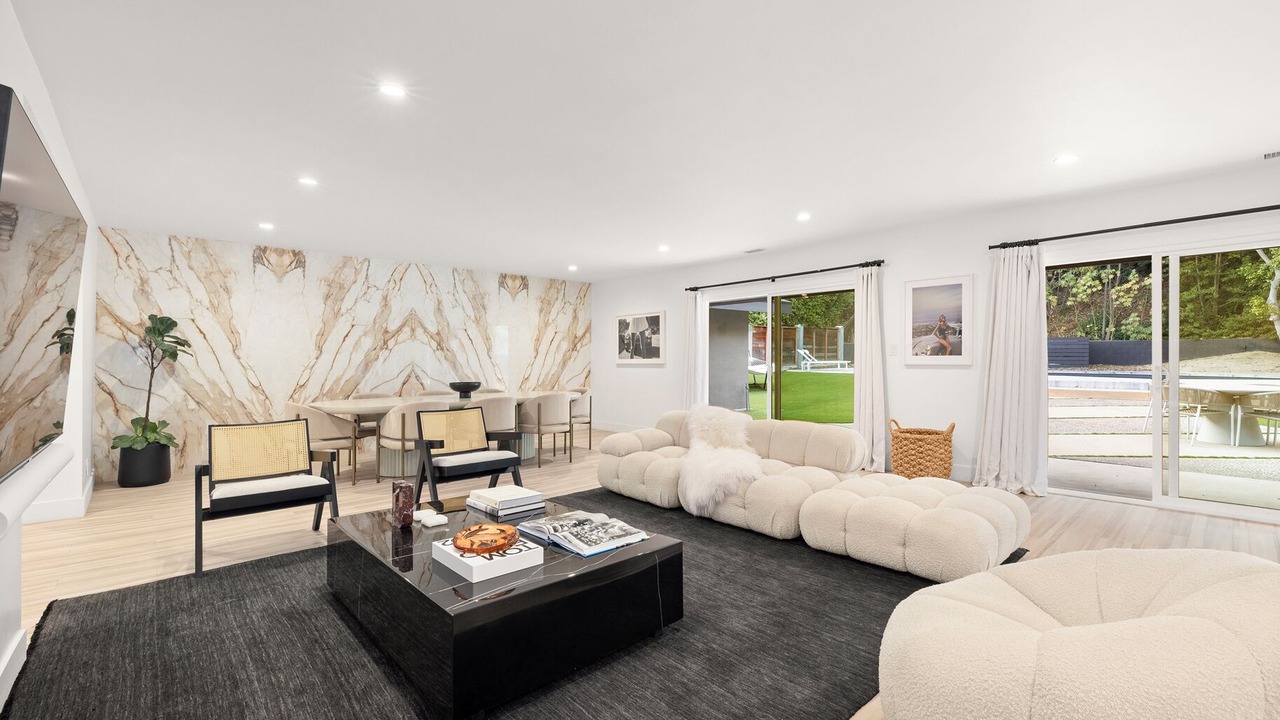 Photo of Livingroom in The Bird Streets