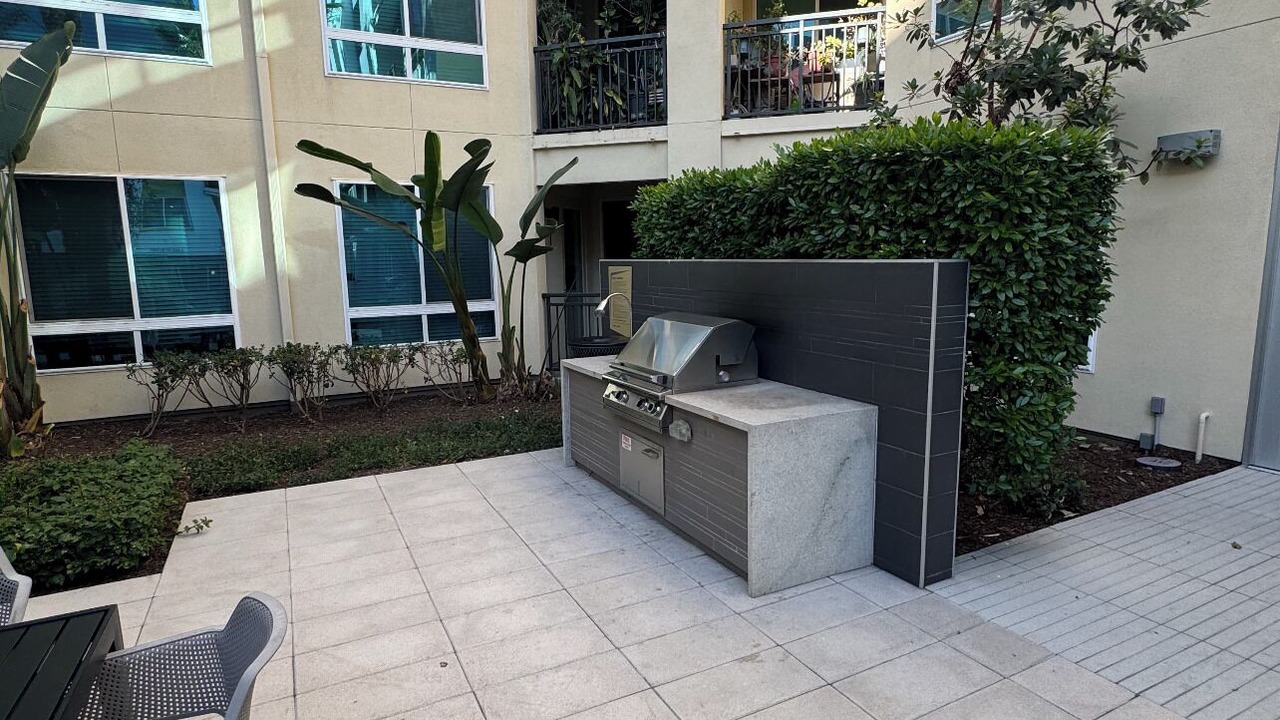 Photo of Patio Balcony in Irvine Business Complex