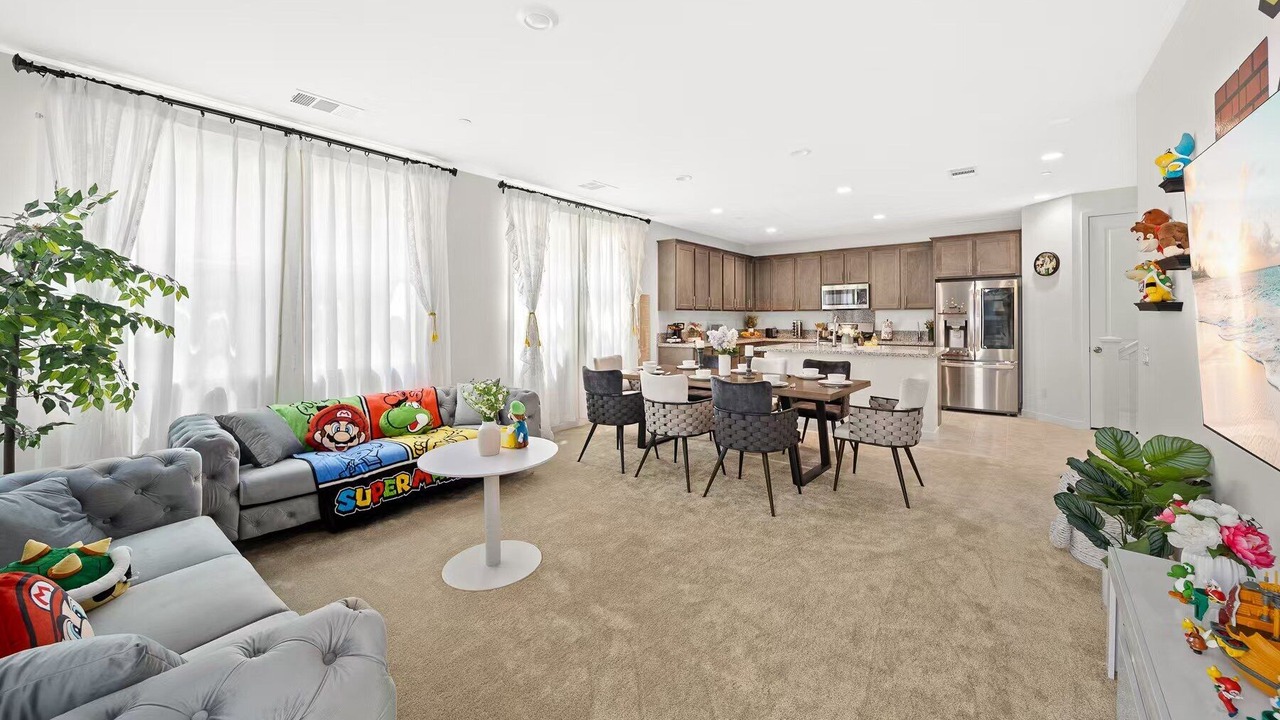 Photo of Livingroom in Ontario
