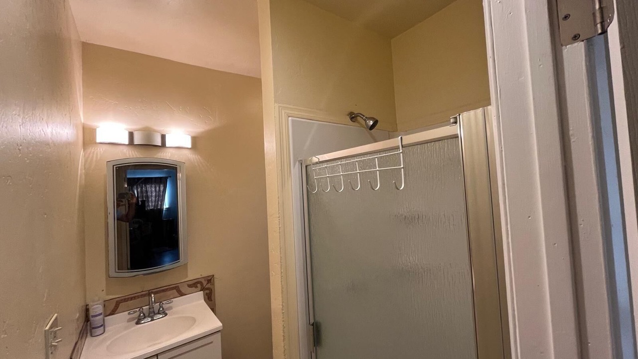 Photo of Bathroom in Reedley