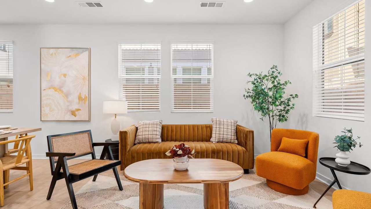 Photo of Livingroom in Ontario