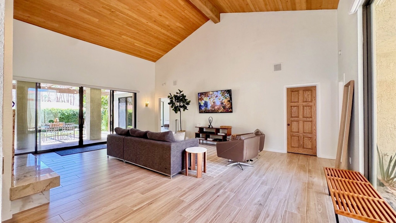 Photo of Livingroom in La Quinta