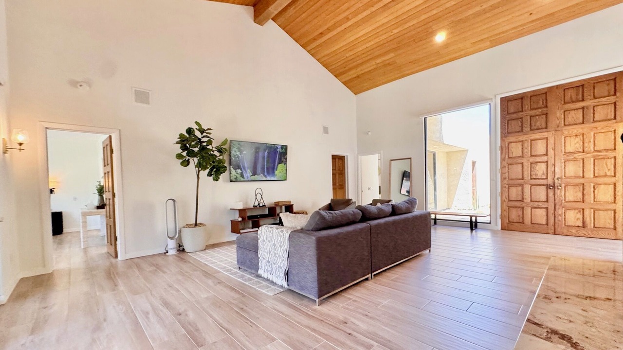 Photo of Livingroom in La Quinta