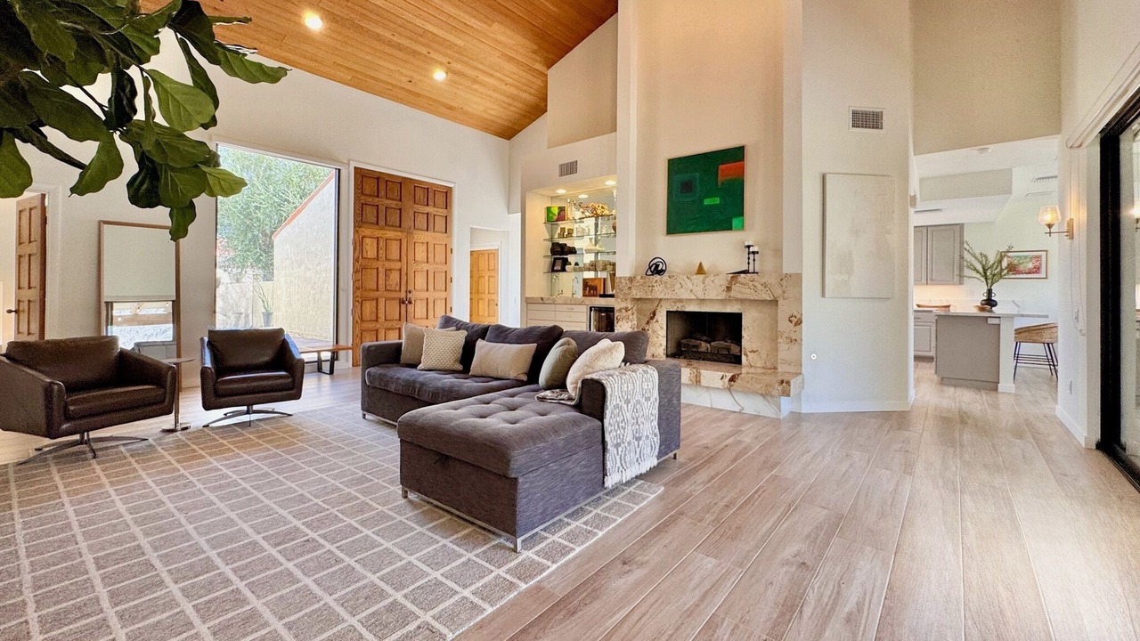 Photo of Livingroom in La Quinta