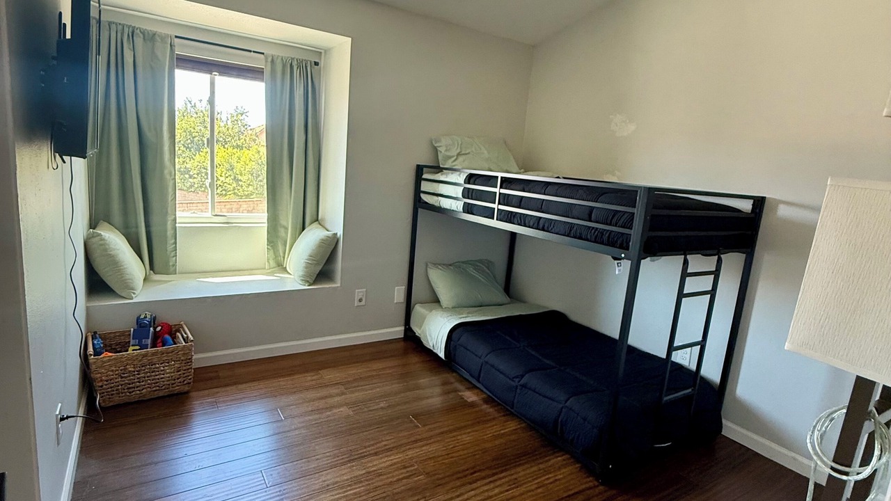 Photo of Bedroom in Canyon Country