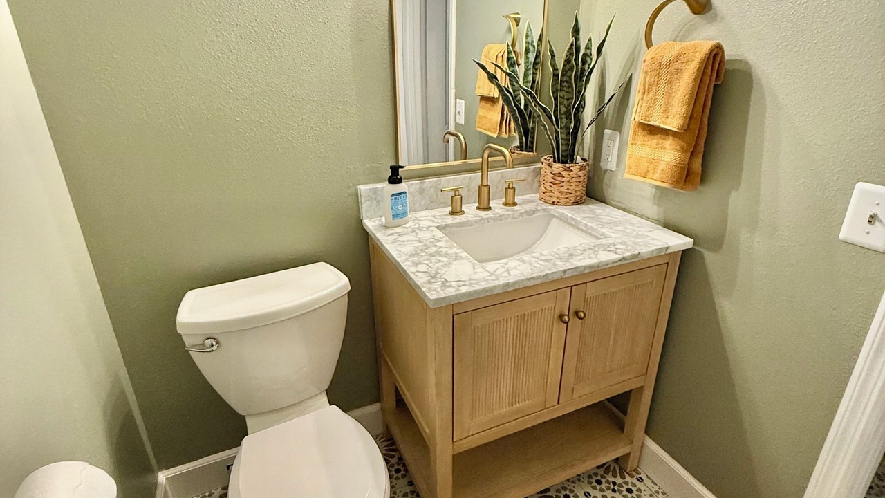 Photo of Bathroom in Canyon Country