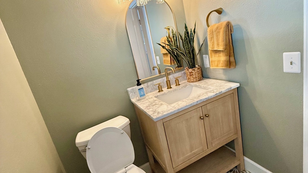 Photo of Bathroom in Canyon Country