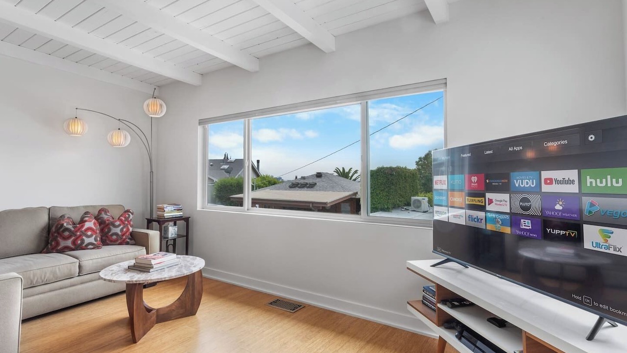 Photo of Livingroom in Los Feliz
