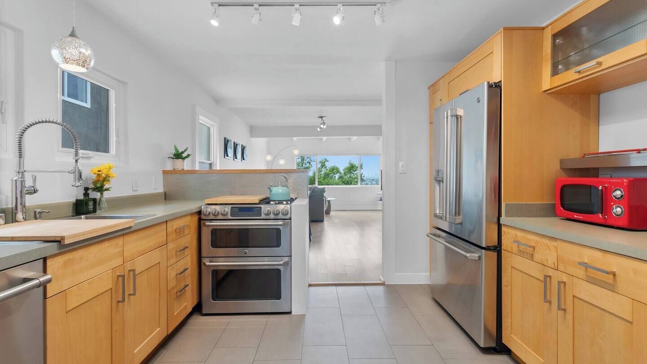 Photo of Kitchen in Los Feliz