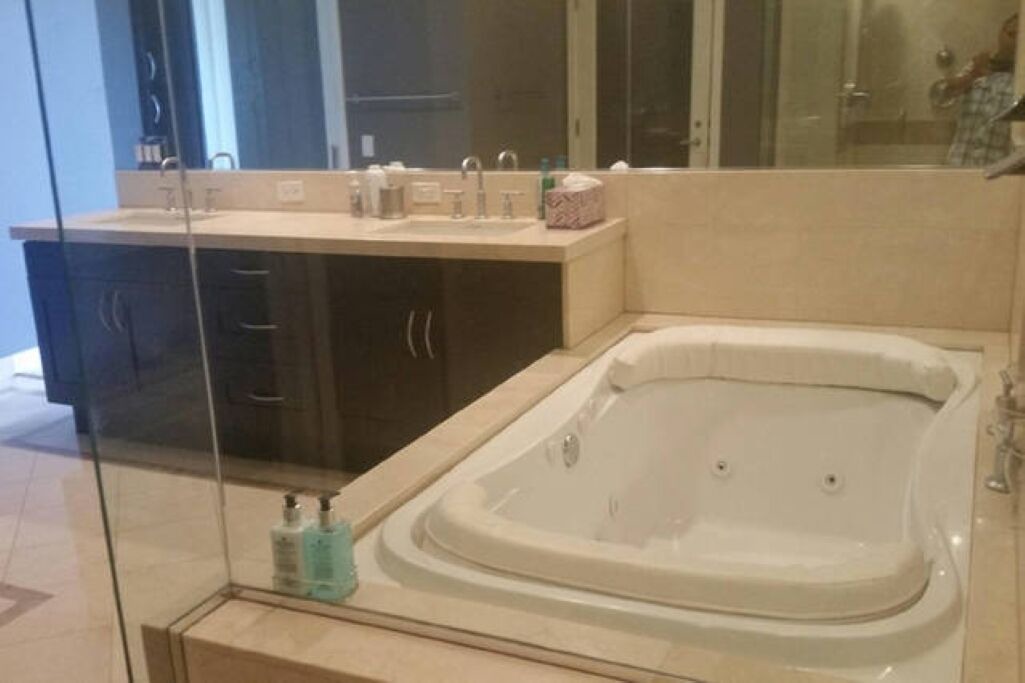 Photo of Bathroom in The Jungle