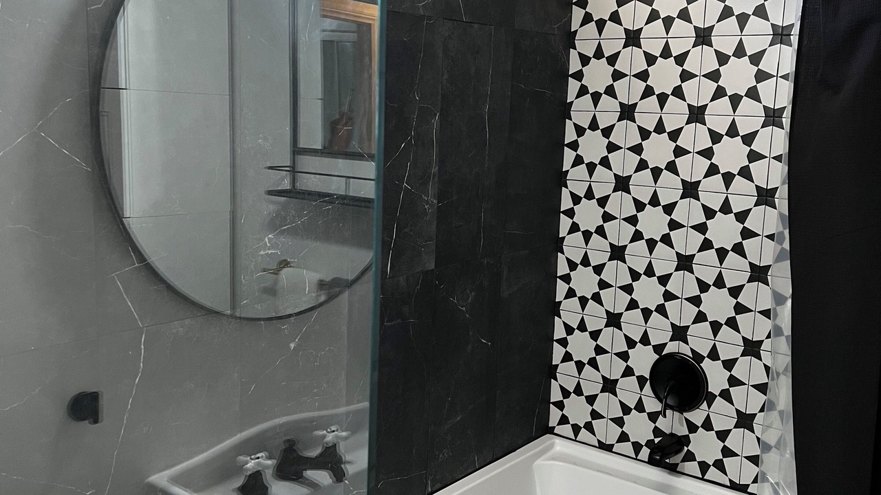 Photo of Bathroom in Meiners Oaks