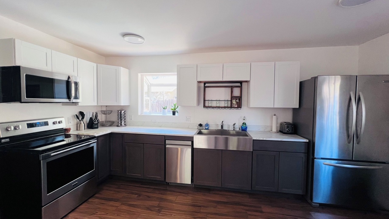Photo of Kitchen in Meiners Oaks