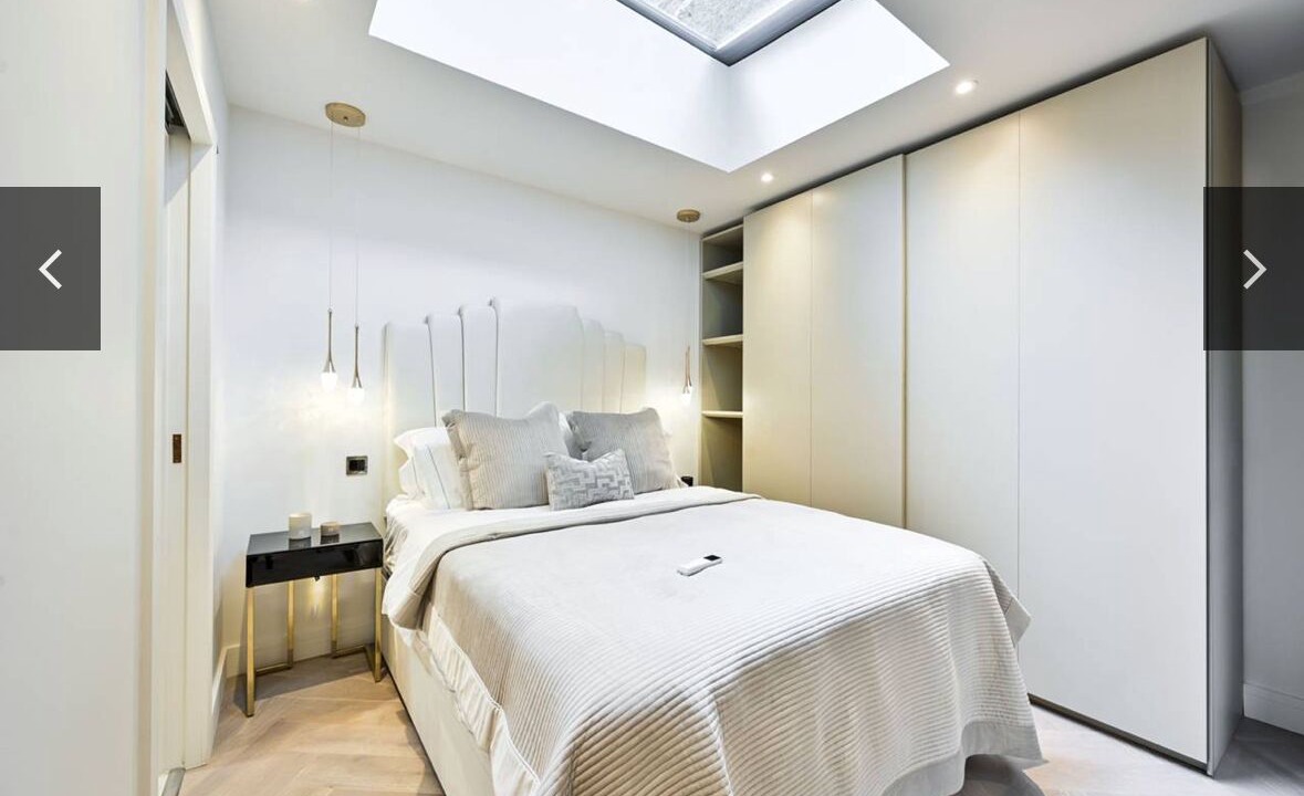 Photo of Bedroom in Earl's Court
