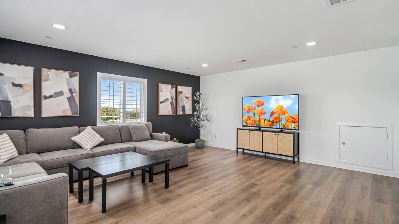 Photo of Livingroom in Lancaster