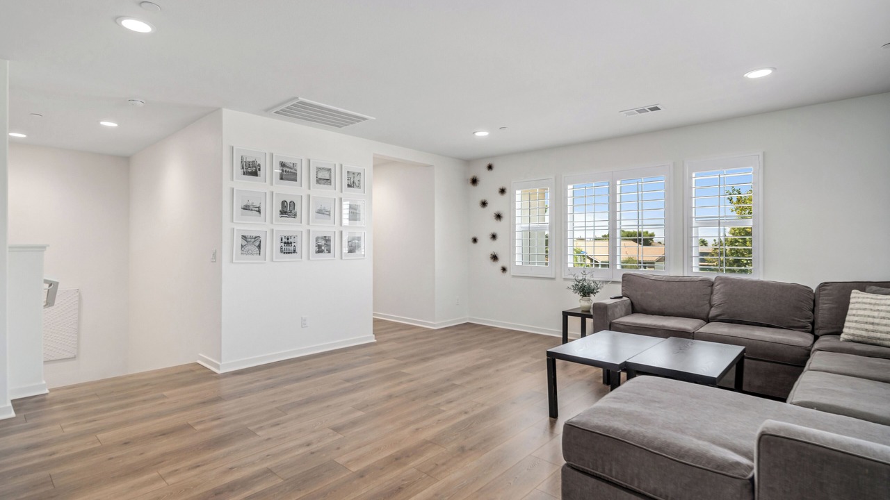 Photo of Livingroom in Lancaster