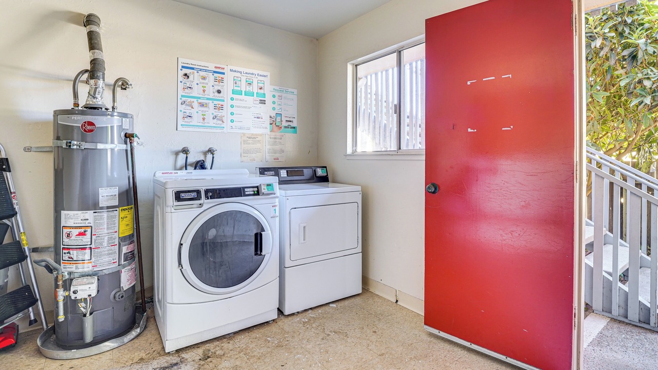 Photo of Bedroom in North Fremont Street