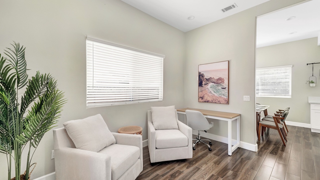 Photo of Livingroom in Westminster