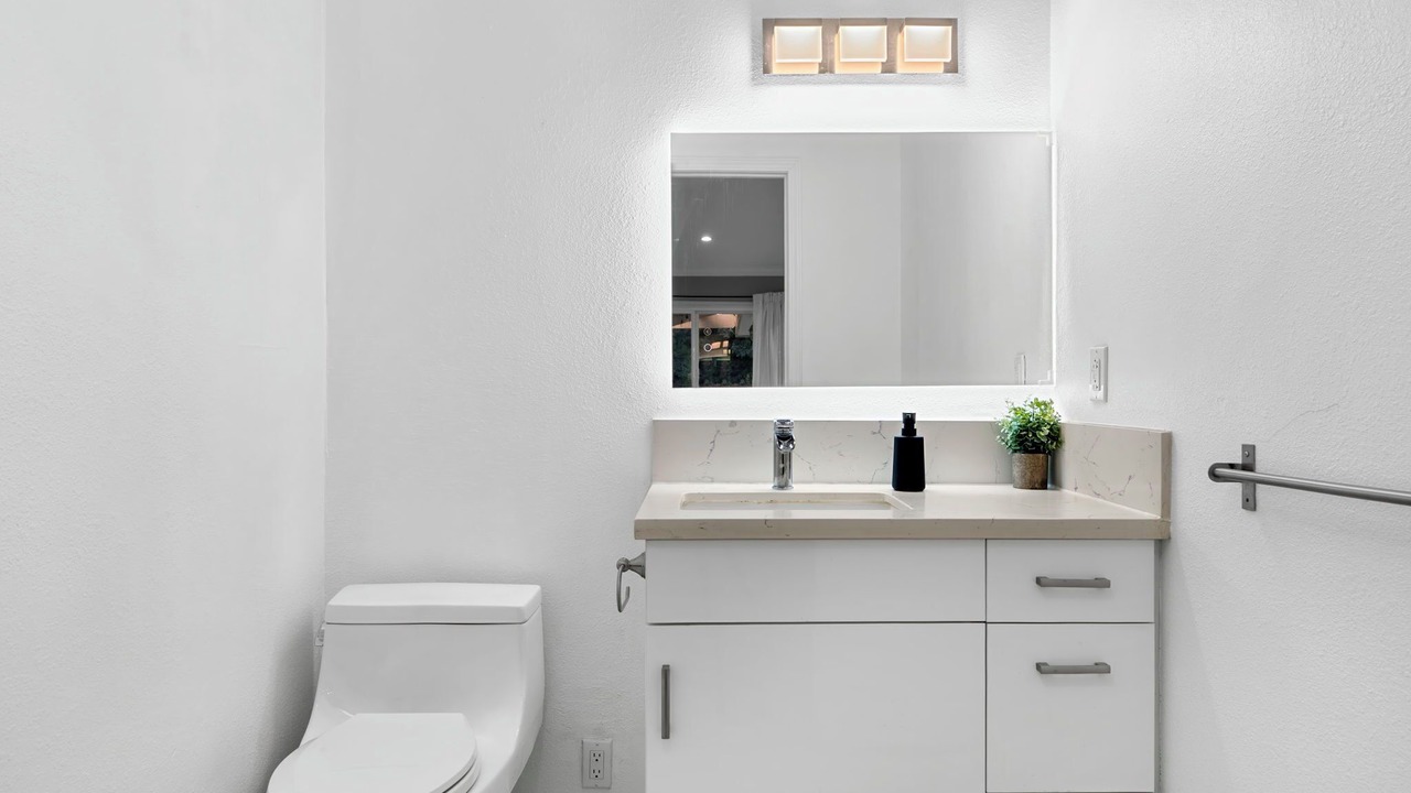 Photo of Bathroom in Fullerton