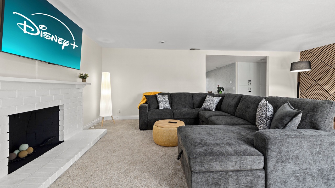 Photo of Livingroom in Placentia