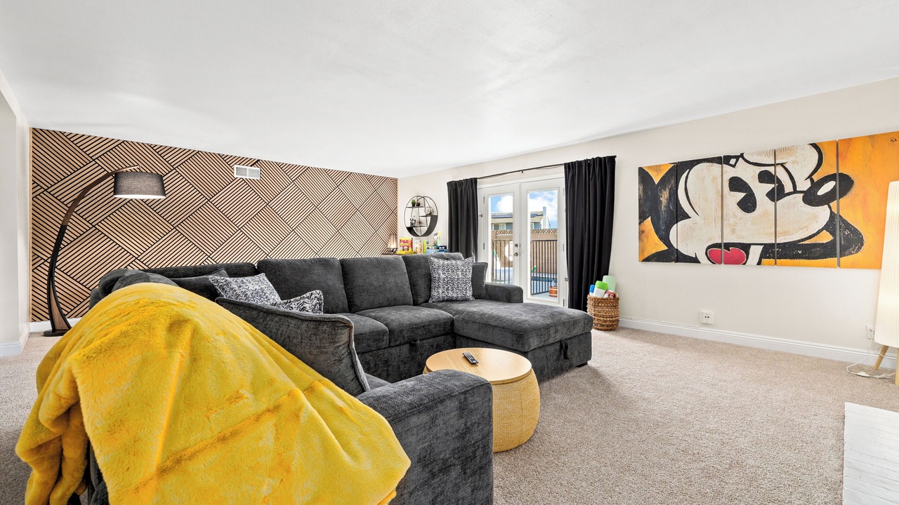 Photo of Livingroom in Placentia