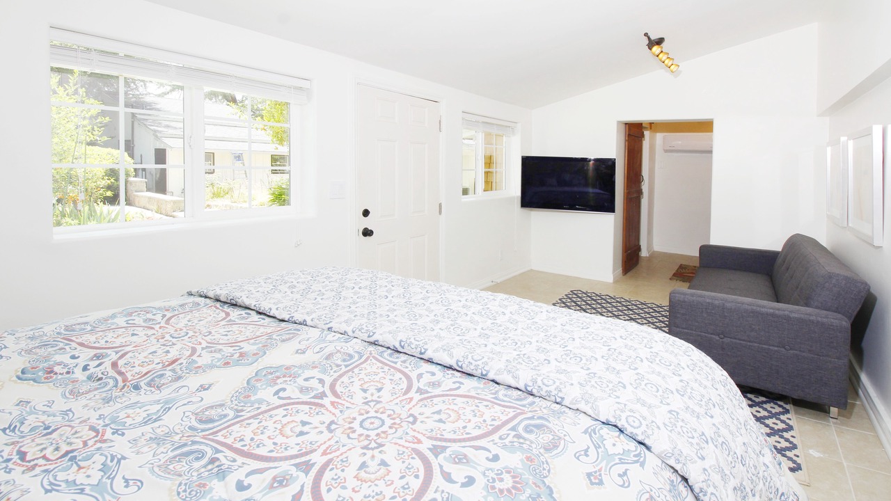 Photo of Bedroom in Claremont