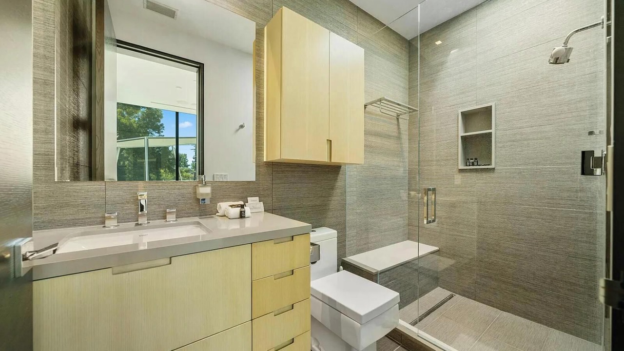Photo of Bathroom in The Flats