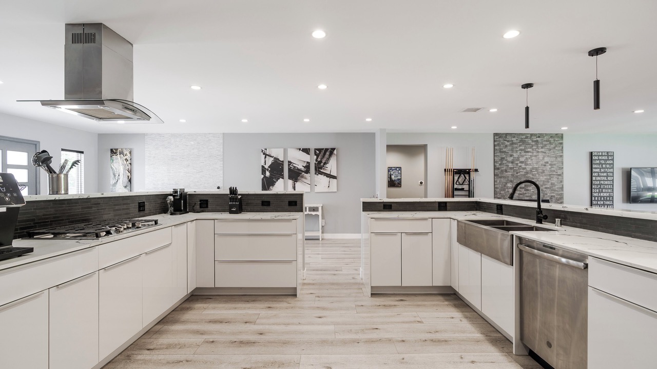 Photo of Kitchen in Lake Balboa