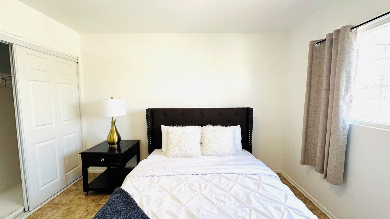 Photo of Bedroom in Los Angeles