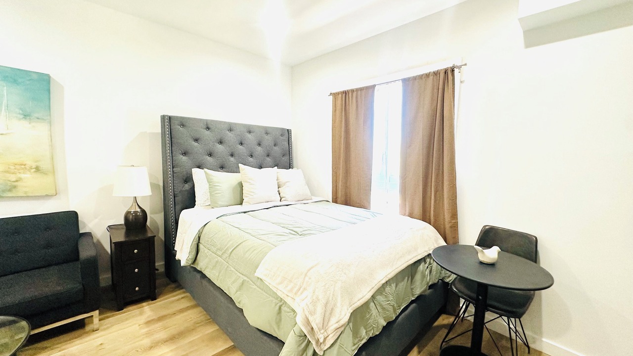 Photo of Bedroom in Park Mesa Heights