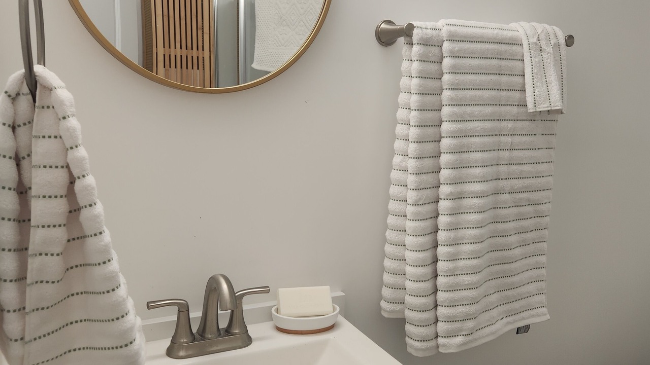 Photo of Bathroom in Central Escondido