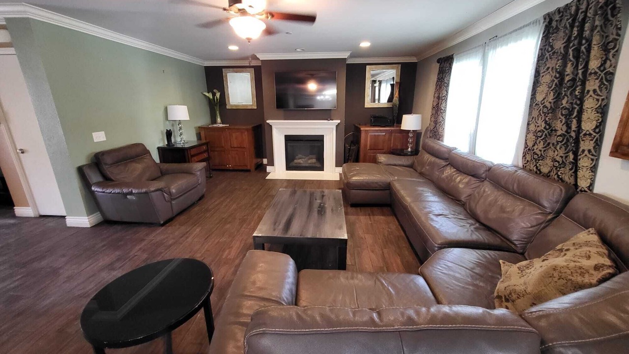 Photo of Livingroom in Lancaster