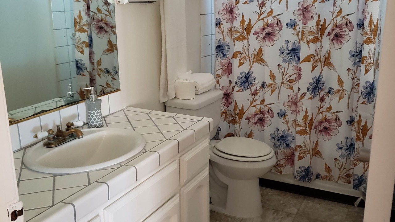 Photo of Bathroom in Coarsegold