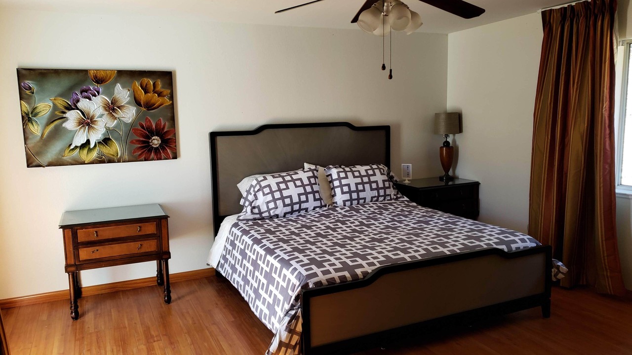 Photo of Bedroom in Coarsegold