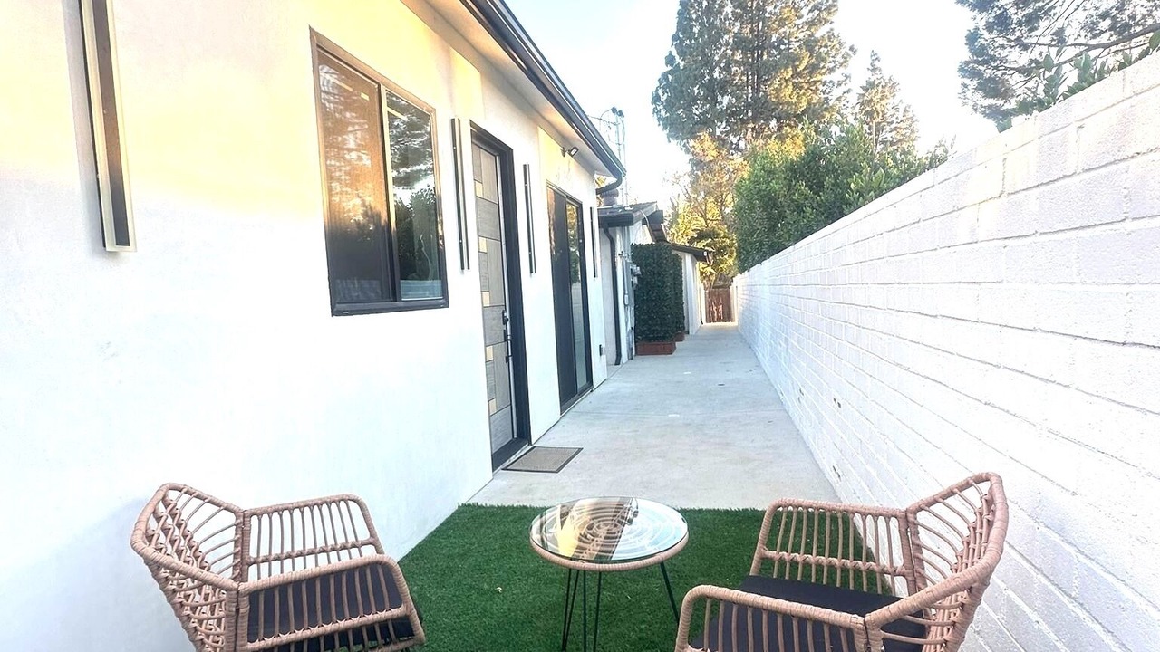 Photo of Patio Balcony in West Hills