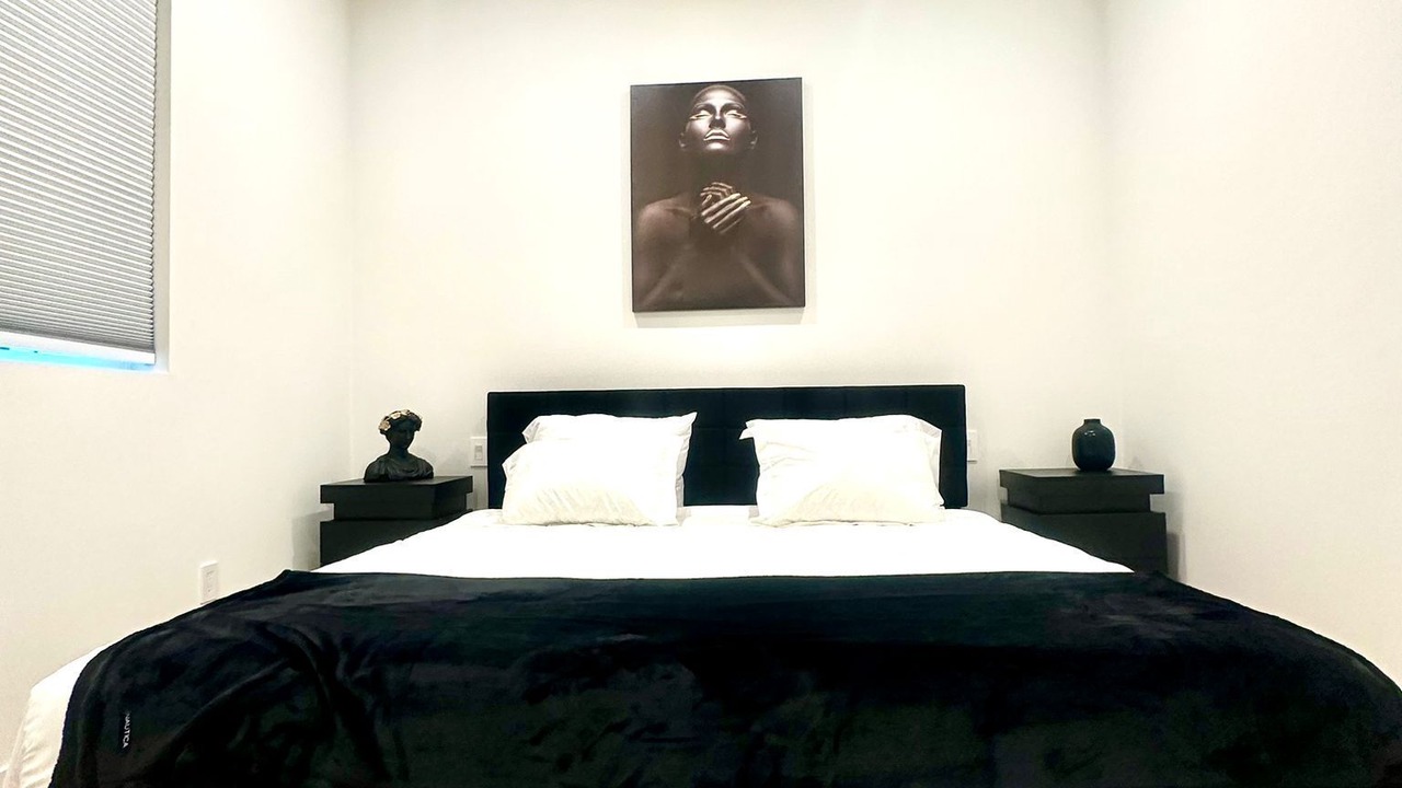 Photo of Bedroom in West Hills