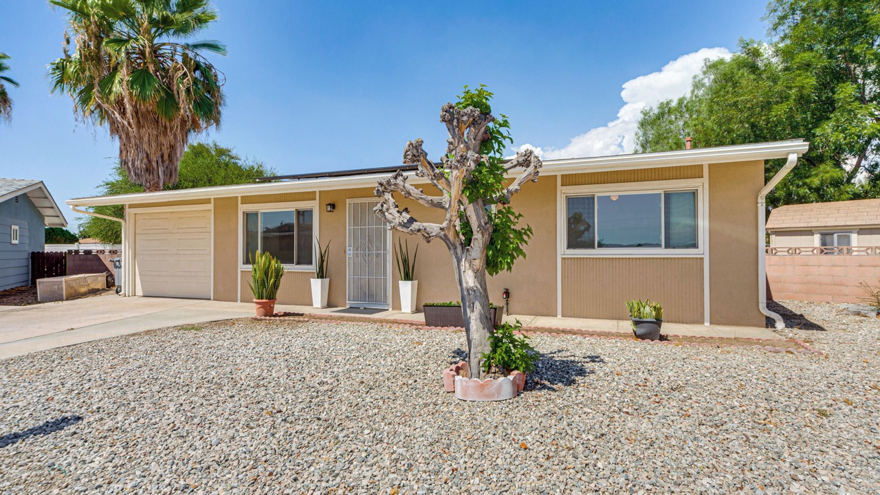 Photo of Outdoor in Hemet
