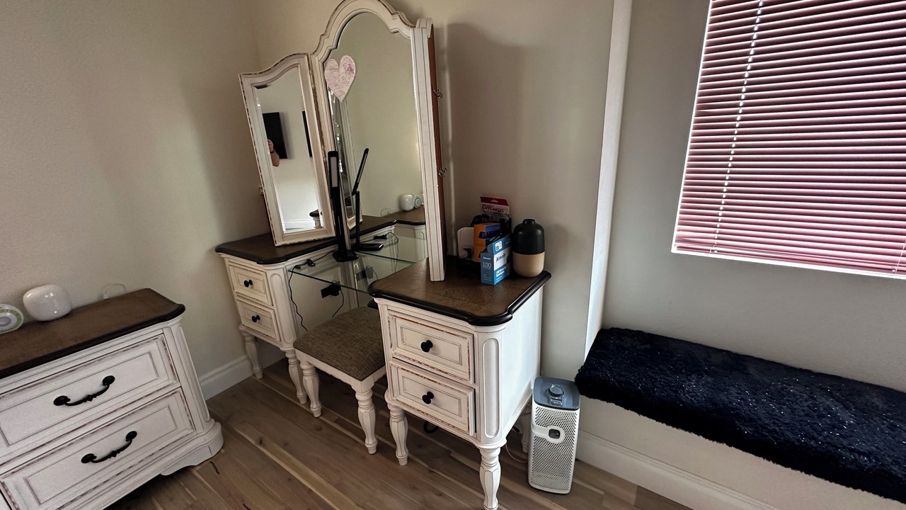 Photo of Bathroom in Harbor