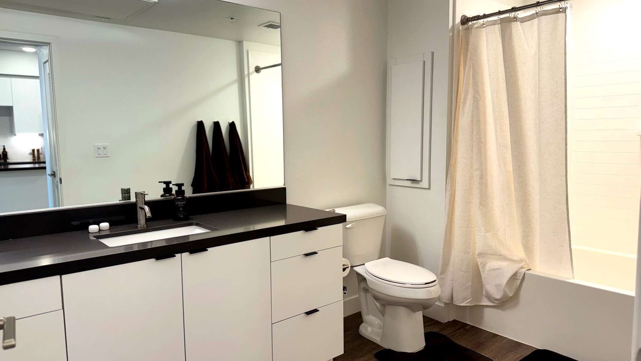 Photo of Bathroom in Lyon Street
