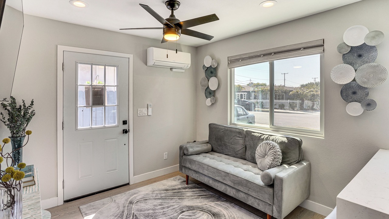 Photo of Bedroom in Northwest Anaheim