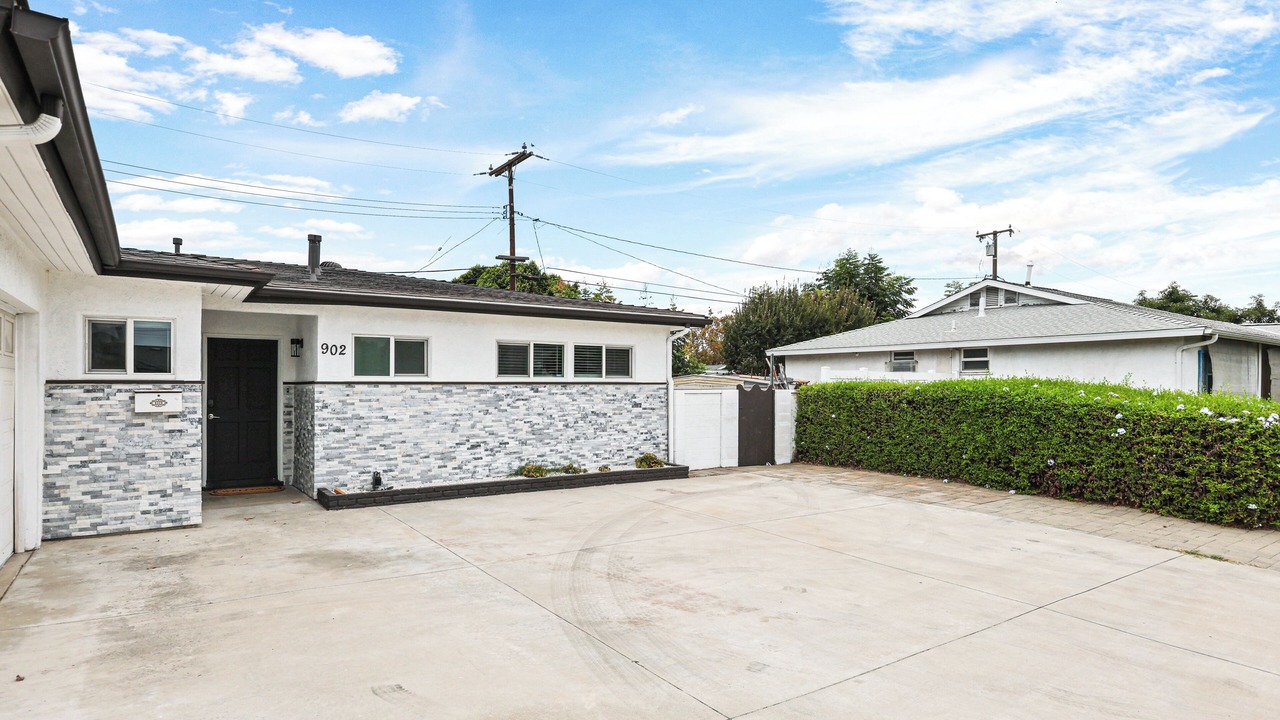 Photo of Outdoor in Riverview West