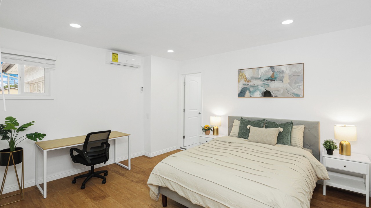 Photo of Bedroom in Riverview West